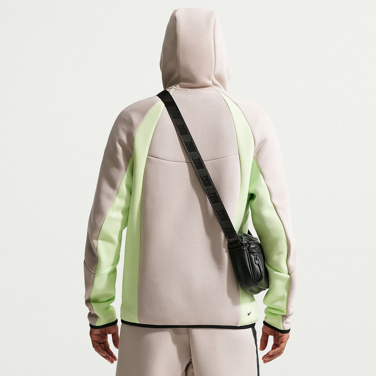 Jaqueta Nike Sportswear Tech Fleece Windrunner Full-Zip Fleece Jacket - Creme, Verde-lima e Preto