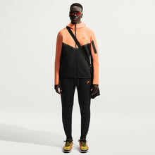Moletom Nike Sportswear Tech Fleece Full Zip Windrunner Hoodie - Laranja-claro, Preto e Vermelho