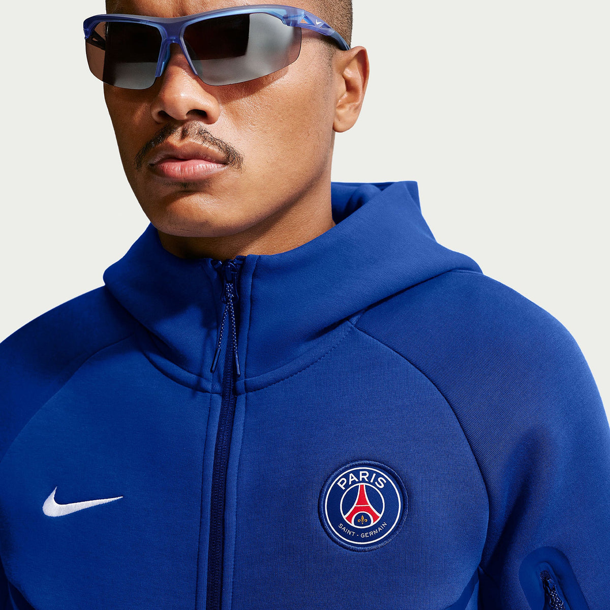 Moletom Nike Paris Saint-Germain 26/27 Tech Fleece Full Zip Hoodie - Azul-royal e Branco