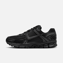 Nike Zoom Vomero 5 - Preto / Antracito