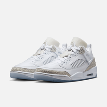 Air Jordan Spizike Low - Branco / Prateado metálico / Azul / Cinza