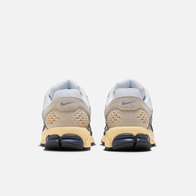 Nike Zoom Vomero 5 - Branco / Azul / Creme