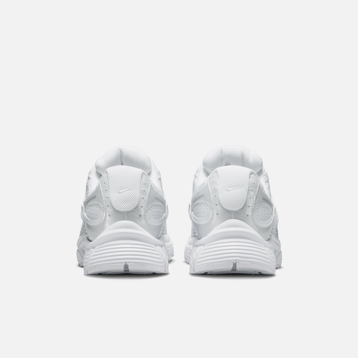 Nike V5 RNR - Branco / Preto / Prateado metálico