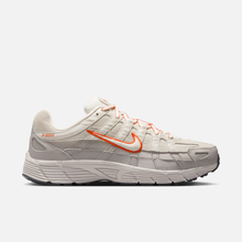 Nike P-6000 Premium - Branco-acinzentado / Vermelho / Cinza / Branco-creme / Preto