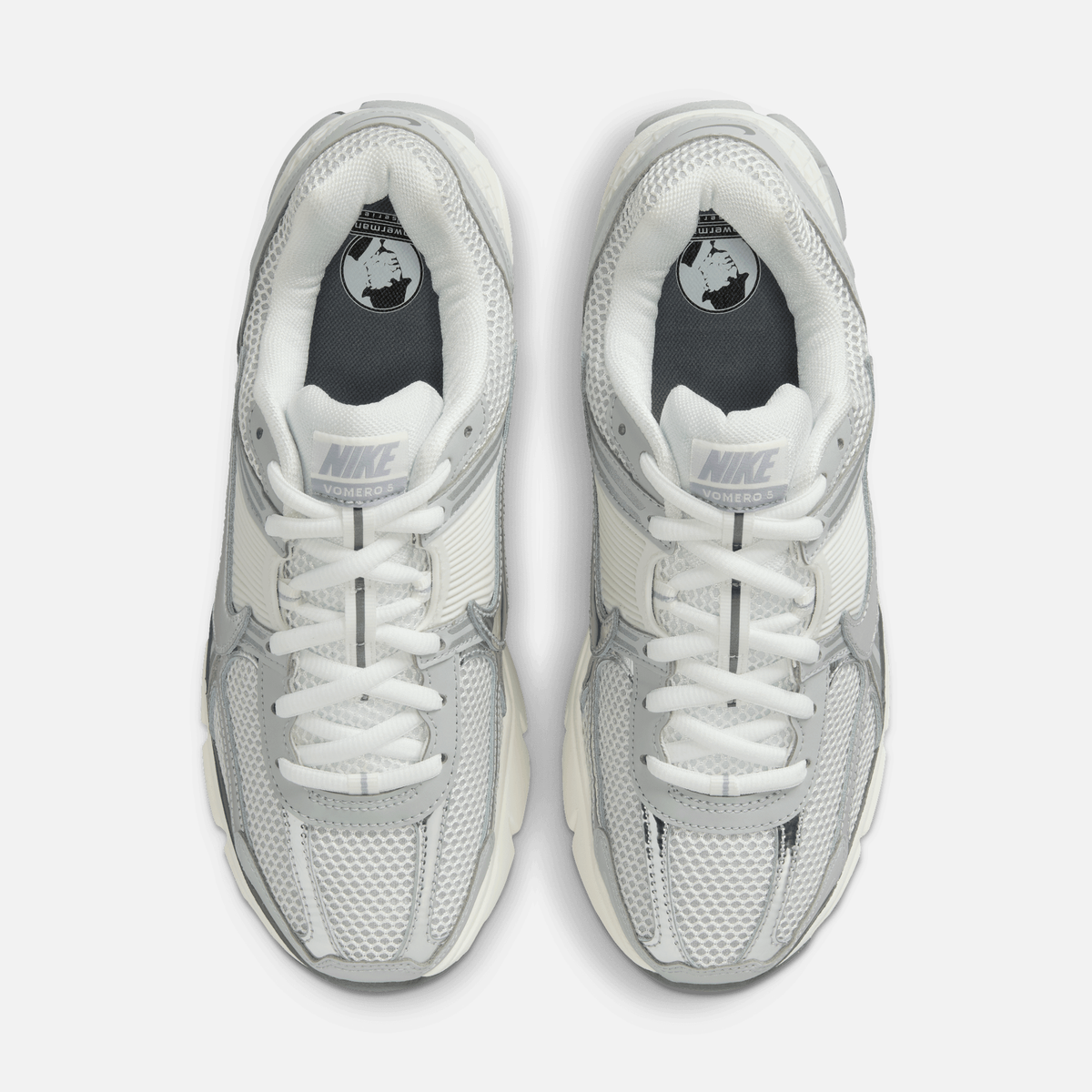 Nike Zoom Vomero 5 - Branco / Prateado metálico