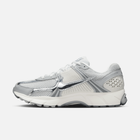 Nike Zoom Vomero 5 - Branco / Prateado metálico