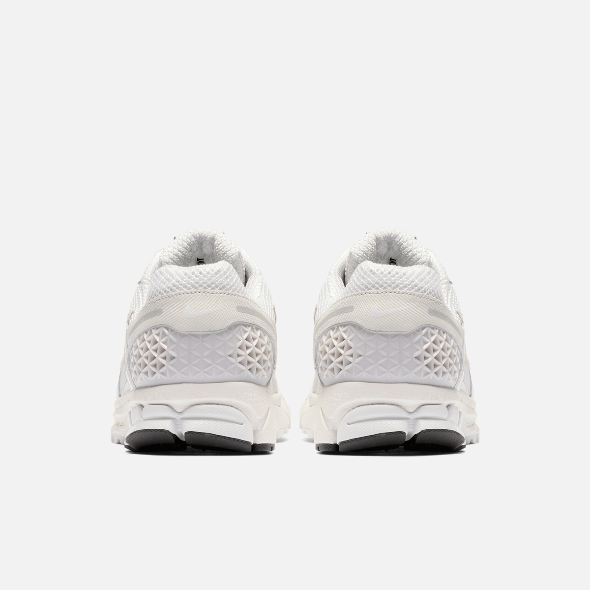 Nike Zoom Vomero 5 - Cinza / Preto / Branco-creme