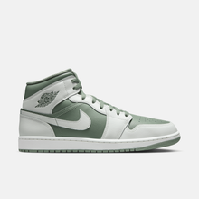 Air Jordan 1 Mid - Branco / Verde-líquen