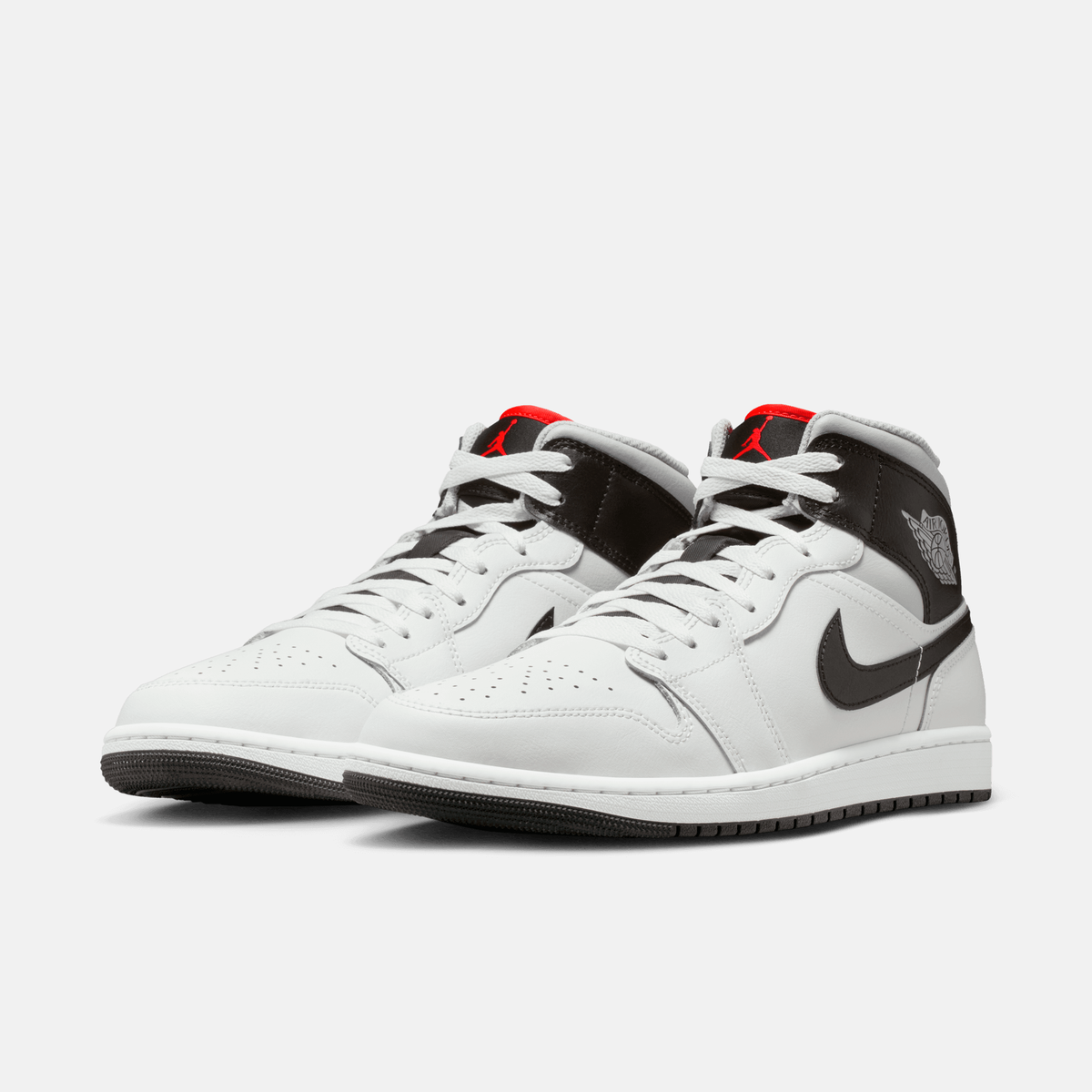 Air Jordan 1 Mid - Branco / Cinza / Vermelho-infravermelho / Preto