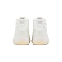 Air Jordan 11 Retro - "Pearl / Grand Finale"