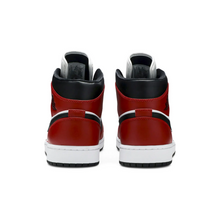 Air Jordan 1 Mid - "Chicago Black Toe"
