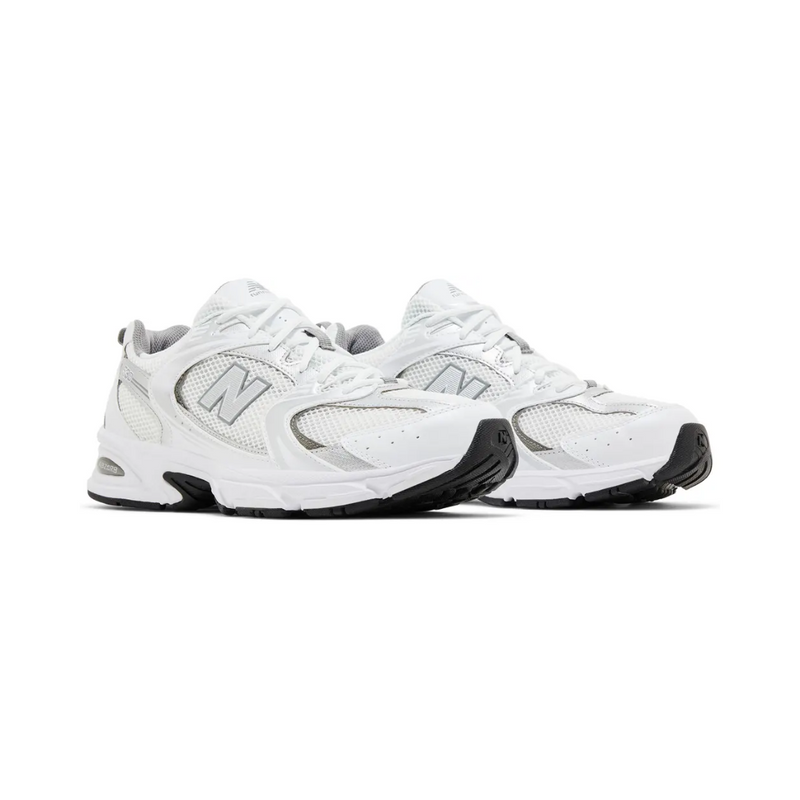 530 - "White Metallic Silver"