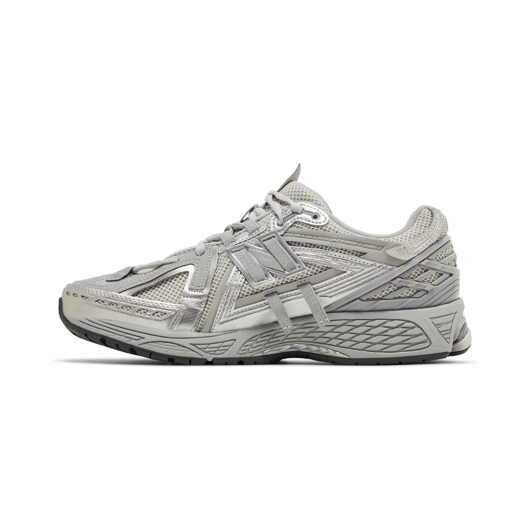1906A - "Concrete Silver Metallic"