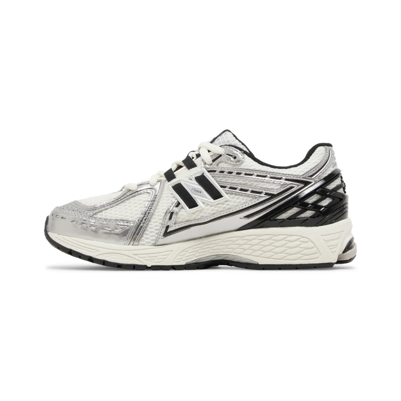 1906R - "Silver Metallic Black"