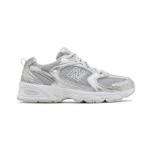 530 - "Silver Metallic Moonbeam"