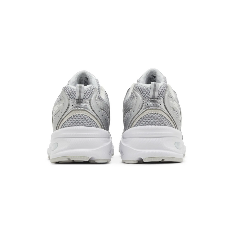 530 - "Silver Metallic Moonbeam"