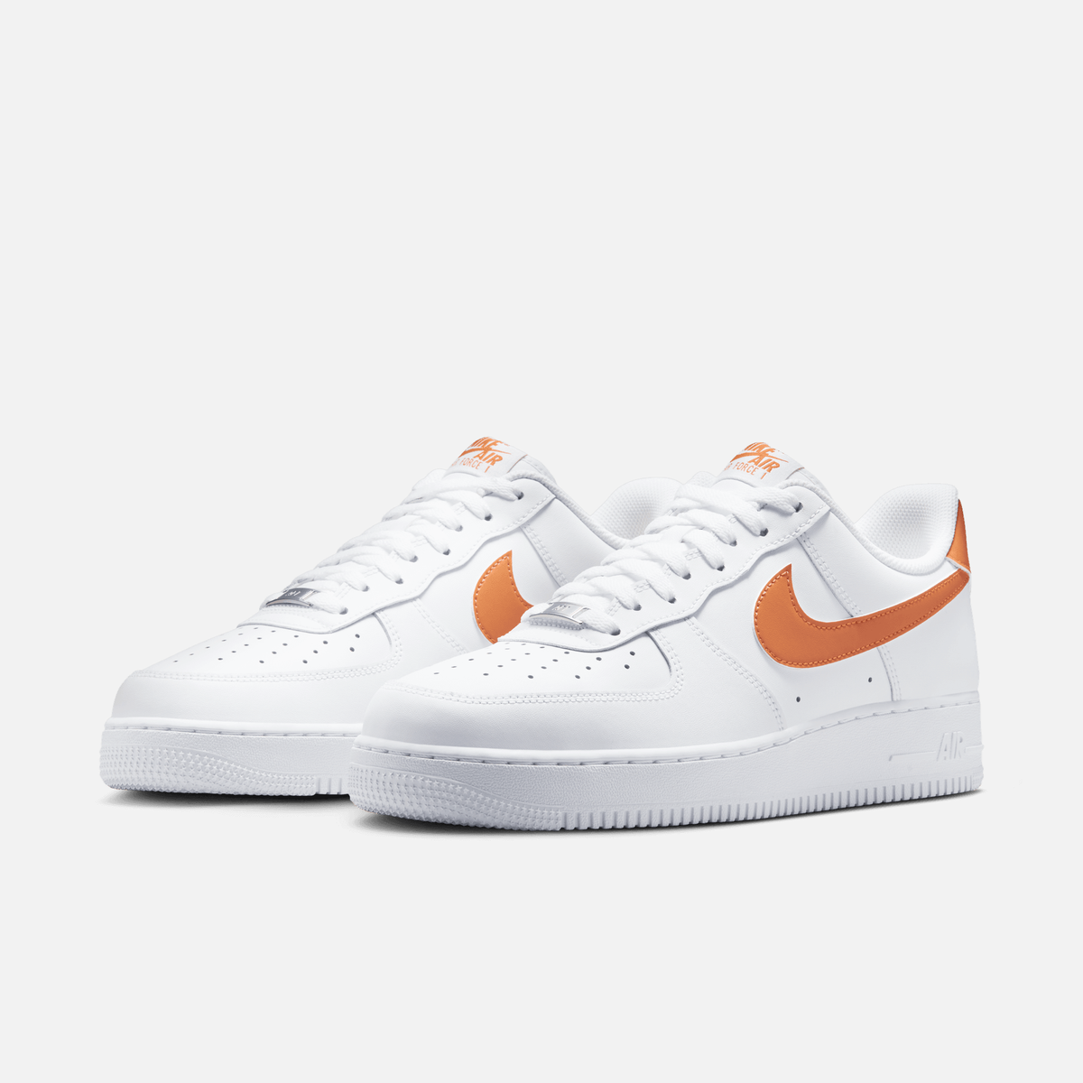 Nike Air Force 1 Low - Branco / Laranja