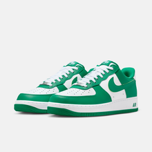 Nike Air Force 1 Low - Branco / Verde-malaquita