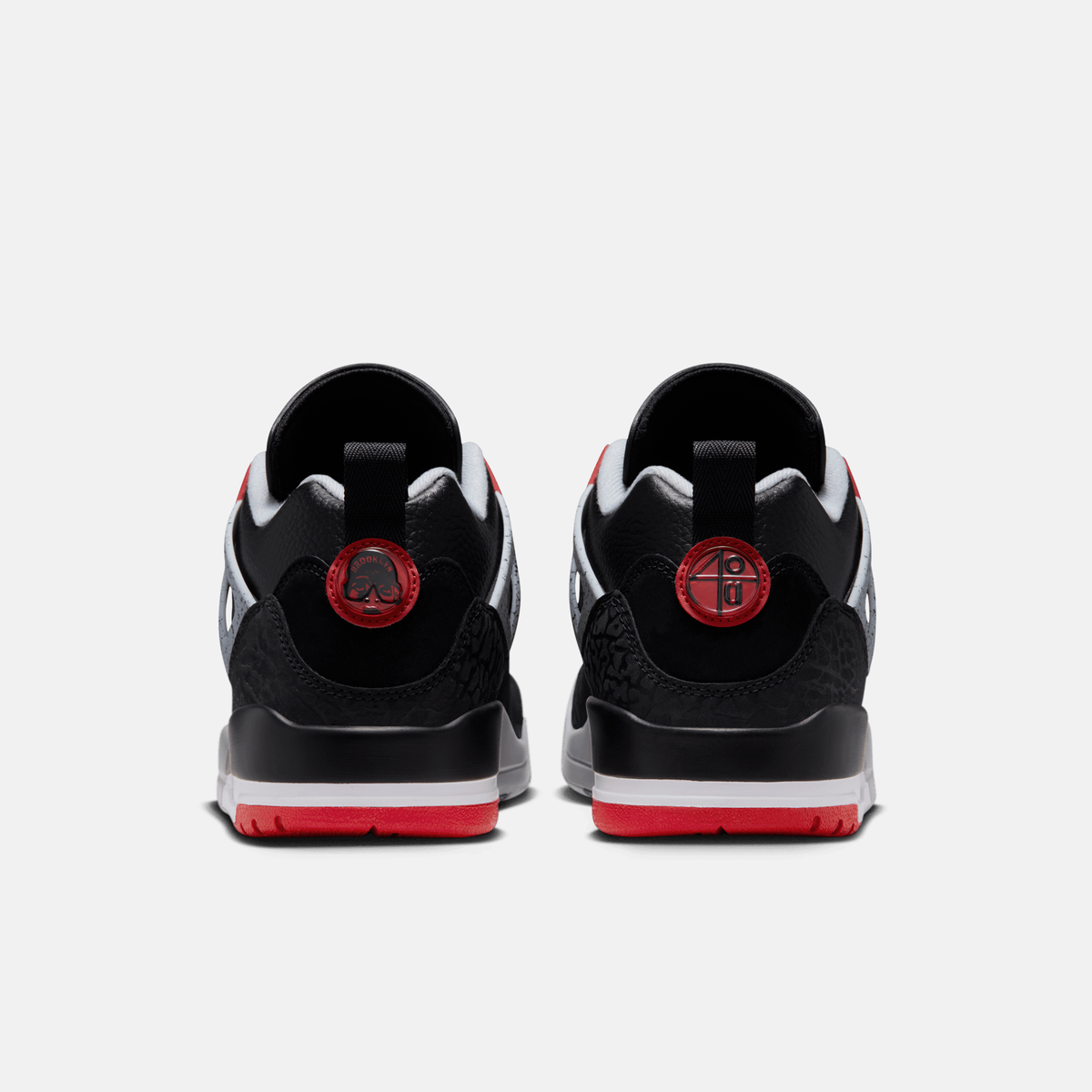 Air Jordan Spizike Low Bred - Preto / Cinza / Branco / Vermelho