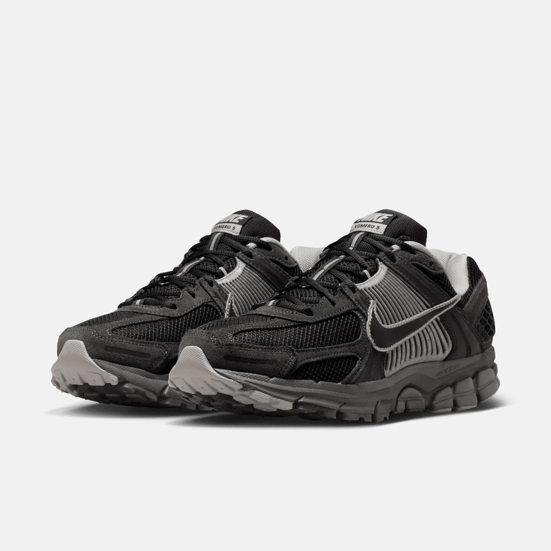 Nike Zoom Vomero 5 - Antracito / Cromado / Prateado / Preto