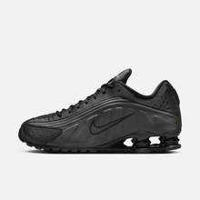 Nike Shox R4 - Preto / Vermelho intenso