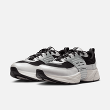 Air Jordan Trunner O/S - Cinza-claro / Preto / Branco-creme / Branco