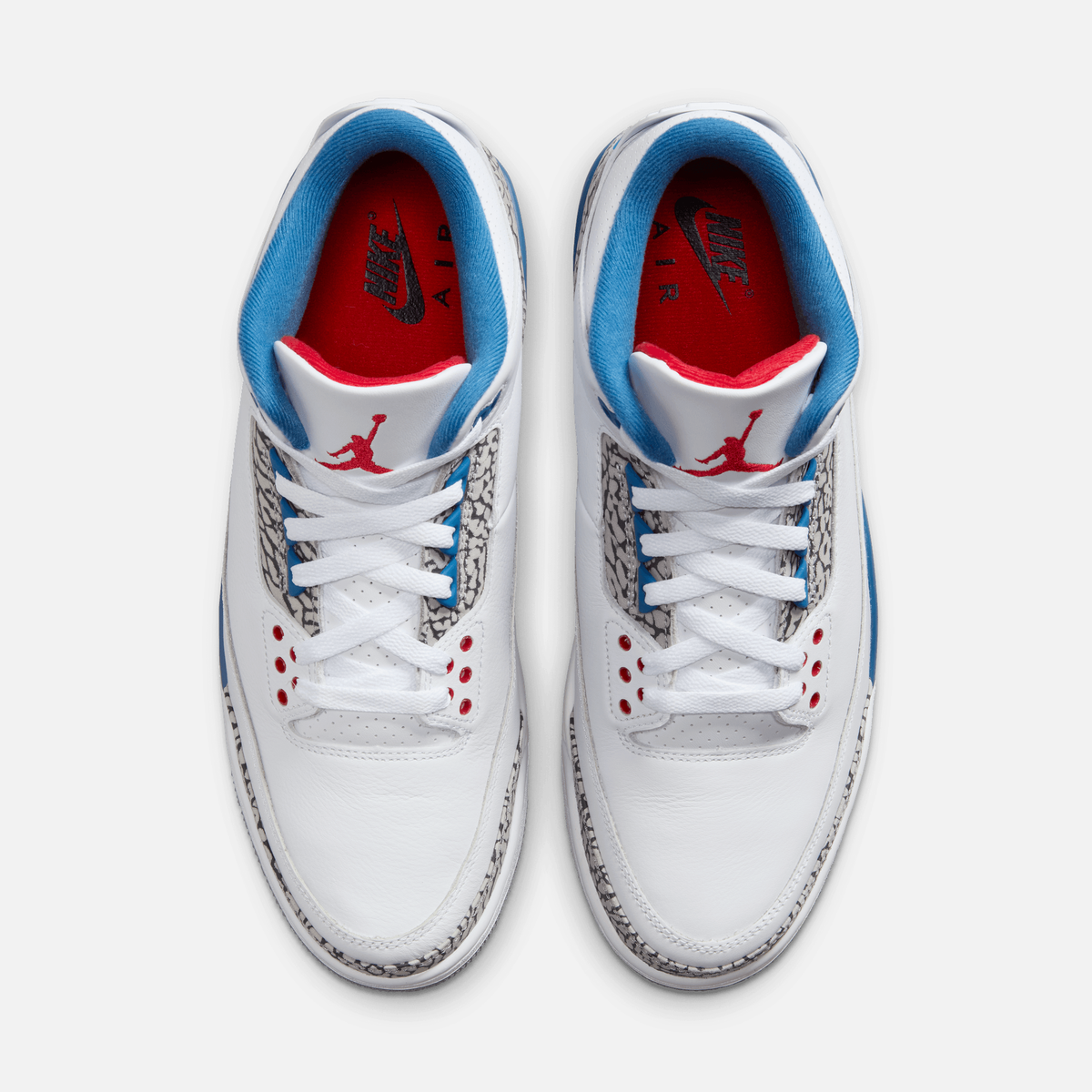Air Jordan 3 Retro - Branco / Azul-vivo / Vermelho / Cinza