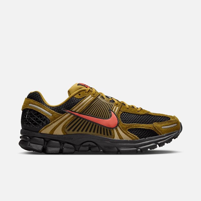 Nike Zoom Vomero 5 Premium - Verde-oliva / Preto / Verde-musgo / Vermelho