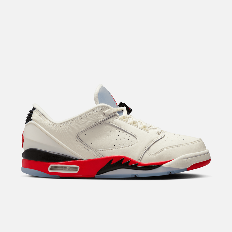 Air Jordan Sixty Plus Low - Branco-creme / Preto / Prateado refletivo / Vermelho