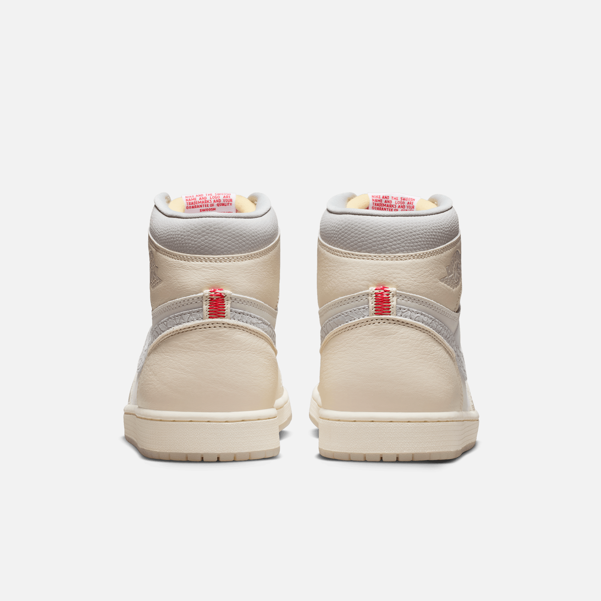 Air Jordan 1 High OG - Branco-creme / Vermelho / Marfim-claro / Branco-acinzentado