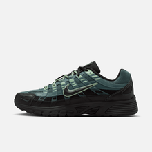 Nike P-6000 - Preto / Cinza-ardósia / Verde-claro
