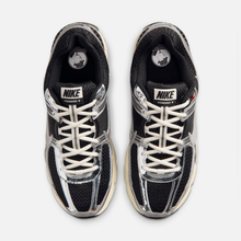 Nike Zoom Vomero 5 - Preto / Prateado metálico / Branco-creme / Cromado