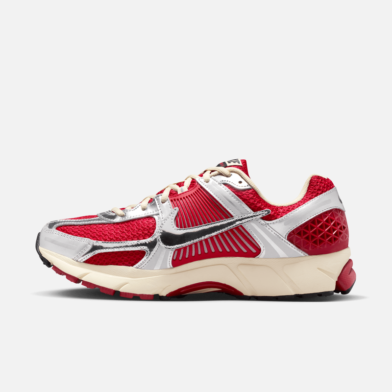 Nike Zoom Vomero 5 - Vermelho / Cromado / Prateado metálico