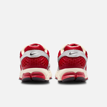 Nike Zoom Vomero 5 - Vermelho / Cromado / Prateado metálico