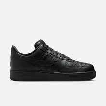 Nike Air Force 1 Low - Preto / Prateado metálico