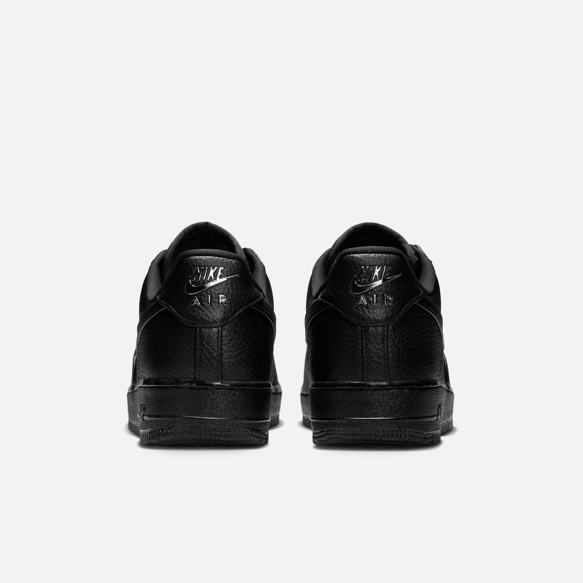 Nike Air Force 1 Low - Preto / Prateado metálico