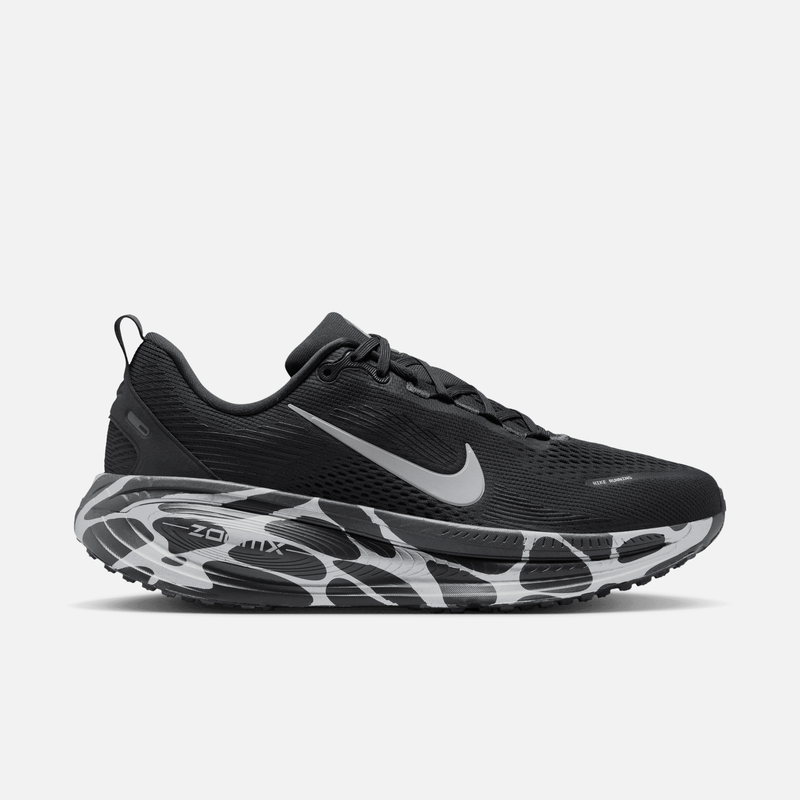 Nike Vomero 18 - Antracito / Verde-acinzentado / Prateado metálico / Prateado refletivo