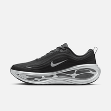 Nike Vomero Plus - Antracito / Verde-acinzentado / Branco / Prateado refletivo