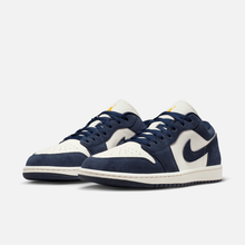 Air Jordan 1 Low - Azul-escuro / Dourado / Vermelho