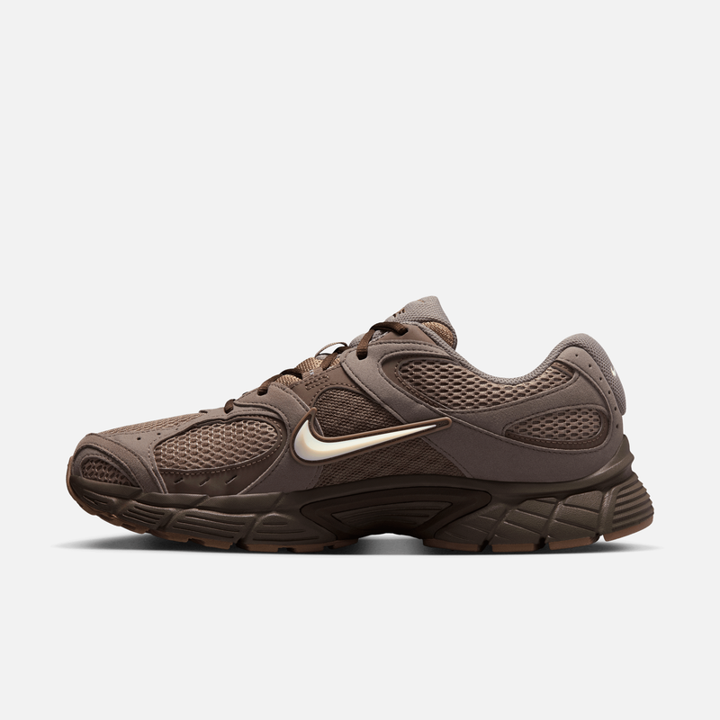 Nike V5 RNR Suede - Marrom / Branco-pérola suave / Cinza-pedra