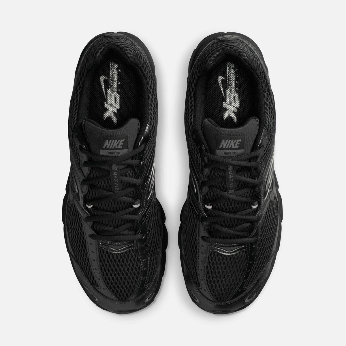 Nike Air Max Moto 2K - Preto / Cinza metálico / Cinza escuro