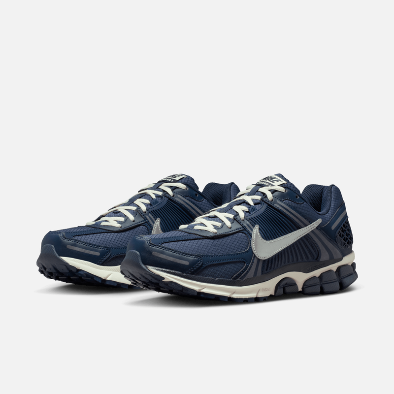 Nike Zoom Vomero 5 SE - Azul / Azul-marinho / Marrom-claro / Prateado metálico