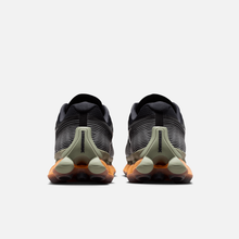 Nike Air Liquid Max - Preto / Verde-militar claro / Cinza-platinado / Prateado metálico / Laranja
