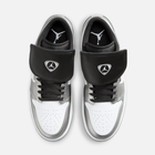 Air Jordan 1 Low Tiempo - Branco / Preto / Prateado metálico