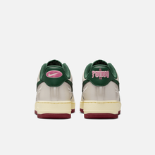Nike Air Force 1 Low Mexico World Cup - Branco-acinzentado / Alabastro / Vermelho / Verde-abeto