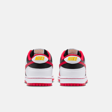 Nike Dunk Low - Preto / Vermelho / Dourado / Branco