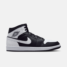 Air Jordan 1 Mid Oreo - Preto / Branco