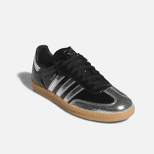 Adidas Samba OG Patent - Preto / Prateado metálico / Caramelo