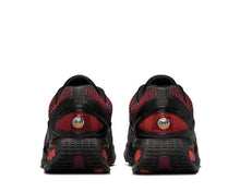 Tênis Nike Air Max DN Essential em preto e vermelho — imagem 3