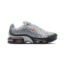 Tênis Nike Air Max Plus VII em cinza-fumê claro — vista lateral